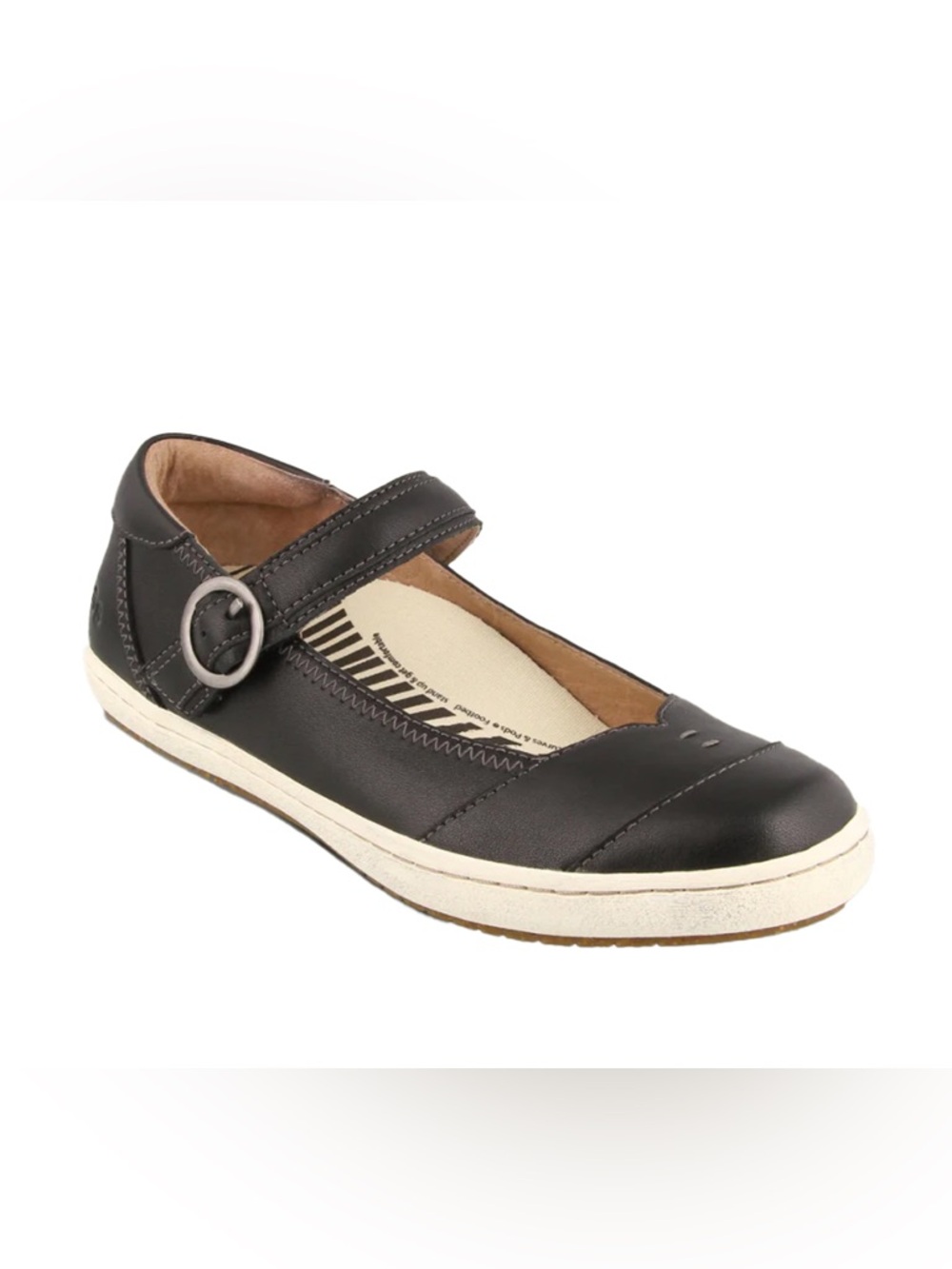 NWOT Taos Forward Flat Shoes